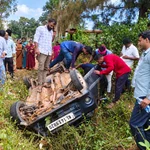 ಸಾಗರ: ಹಾವು ತಪ್ಪಿಸಲು ಹೋಗಿ ಚರಂಡಿಗೆ ಬಿದ್ದ ಕಾರು; ದಂಪತಿ, ಮಗು ಪಾರು – malnadtimes anandapuram