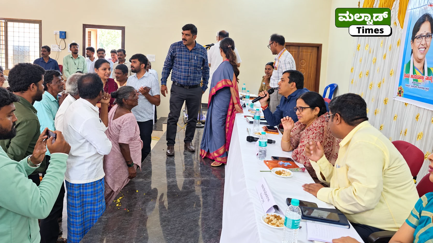 ಸಾರ್ವಜನಿಕರನ್ನು ಅಲೆದಾಡಿಸಬೇಡಿ, ತಾಳ್ಮೆಯಿಂದ ಸೇವೆ ನೀಡಿ: ಶಾಸಕಿ ಶಾರದಾ ಪೂರ್ಯಾ ನಾಯ್ಕ್ – ph sharada purya naik